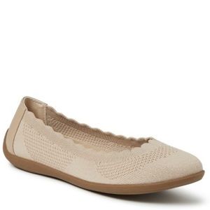 NWT DEARFOAMS COMFORT